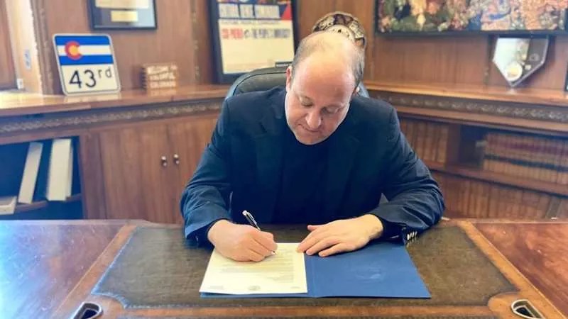 COVID-19 Update: Polis Extends Closures for Ski Areas, Schools