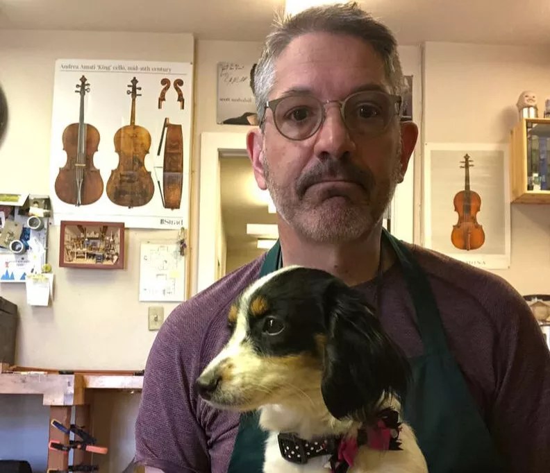 Bow Maker Evan Orman Donates Violin Bow to Musicians’ Fund