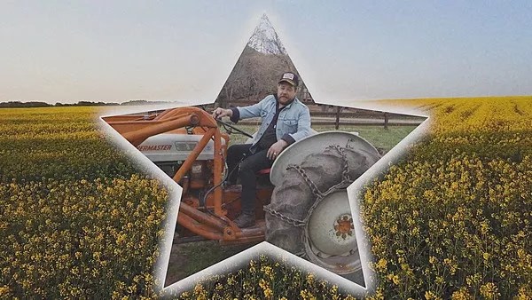 Pass Me a Joint: Nathaniel Rateliff Celebrates Willie Nelson’s Birthday