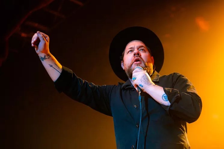 Reader: Rateliff Show Can Have Only 175 People, but Broncos Get 5,700?