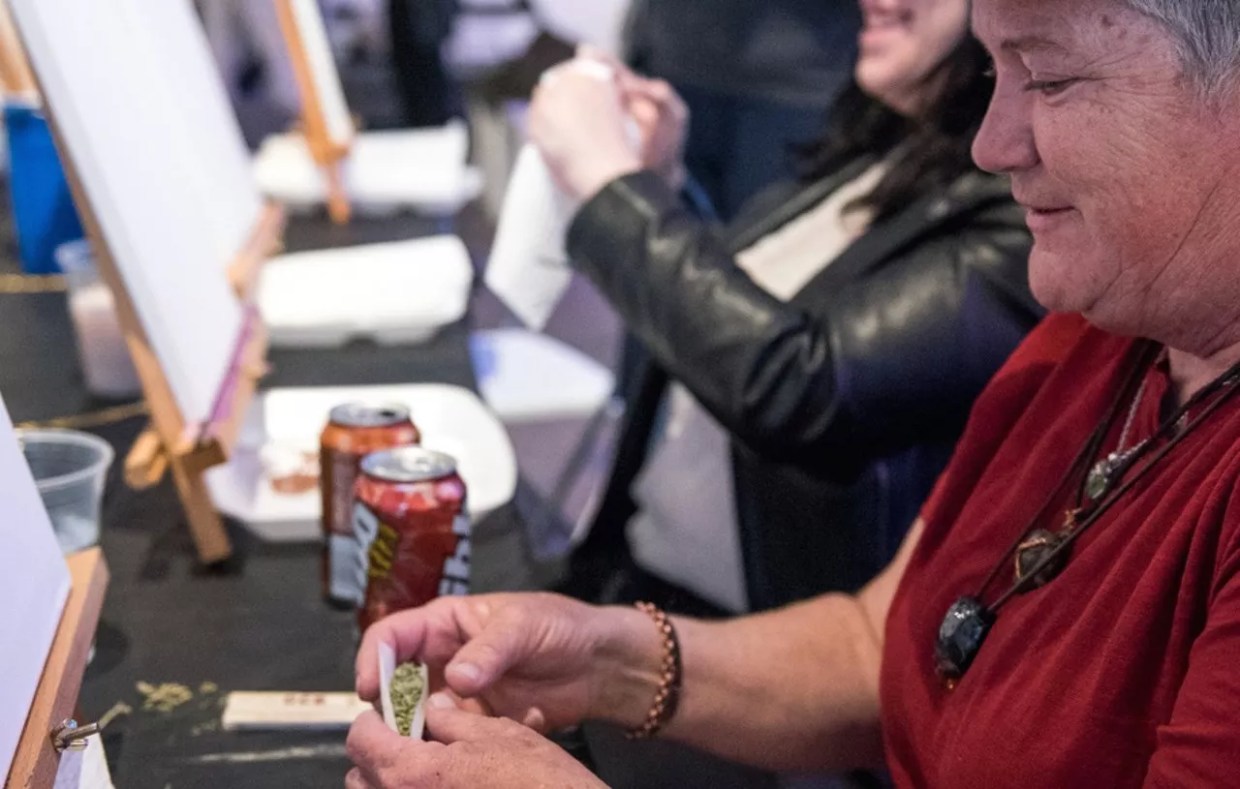 Advisory Board: Denver Should Expand Weed Hospitality, Allow Delivery