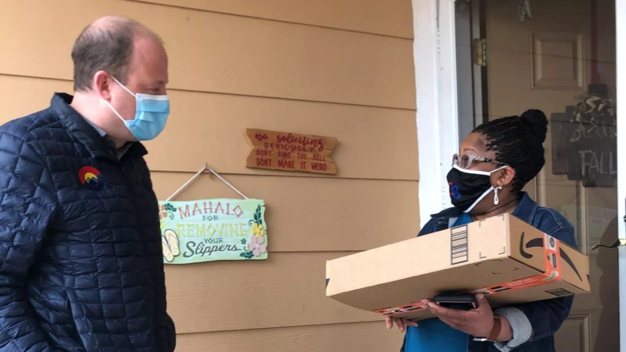 Restaurants and More Will Soon Receive COVID-19 Test Kits