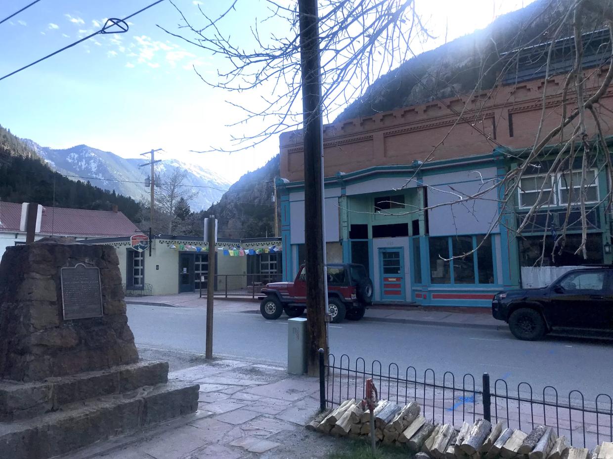 Strange Craft and Guanella Pass Brewing Team Up on New Georgetown Restaurant