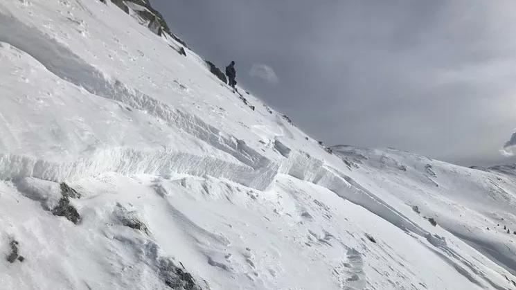 Snowboarders: No $168K Payment for Allegedly Causing Avalanche