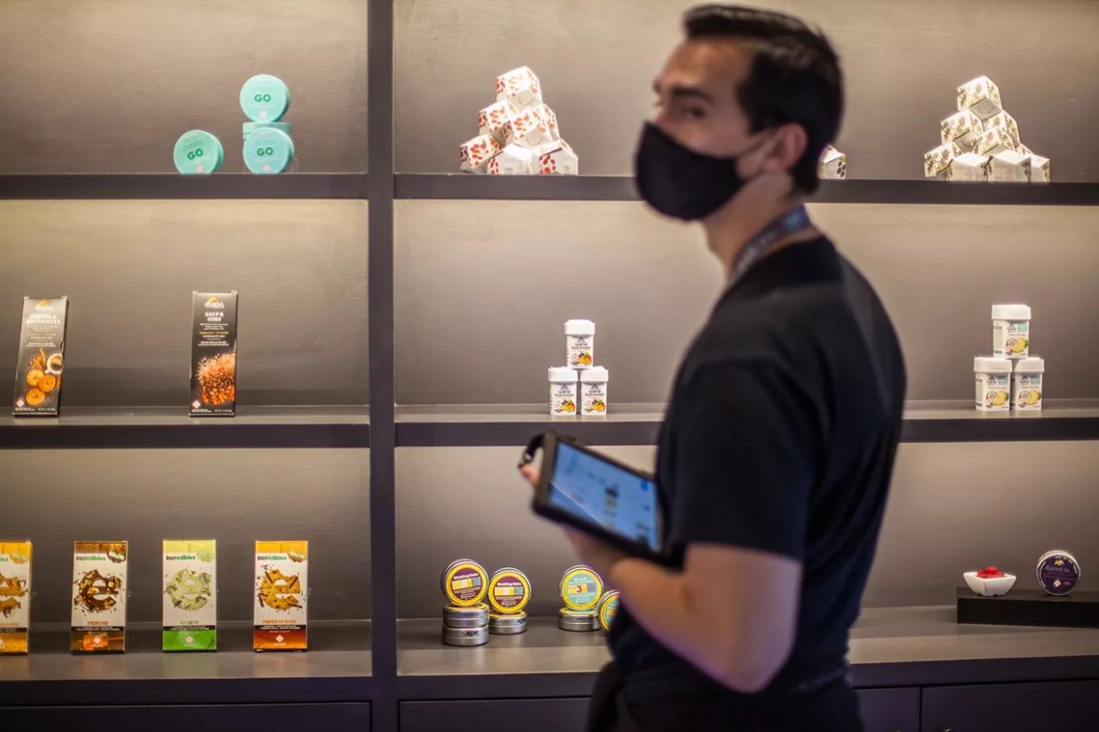 Colorado Extends Executive Orders for Marijuana Telemedicine, Payment Options