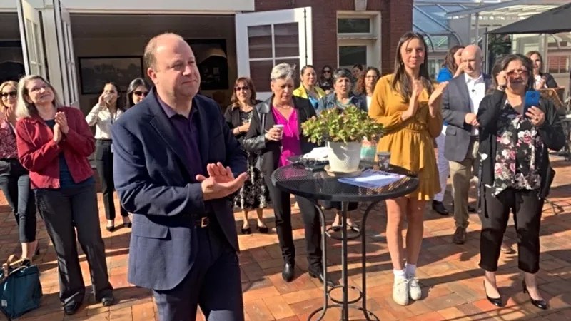 Polis, Experts Deliver World’s Most Boring Pitch to Vaccinate Kids