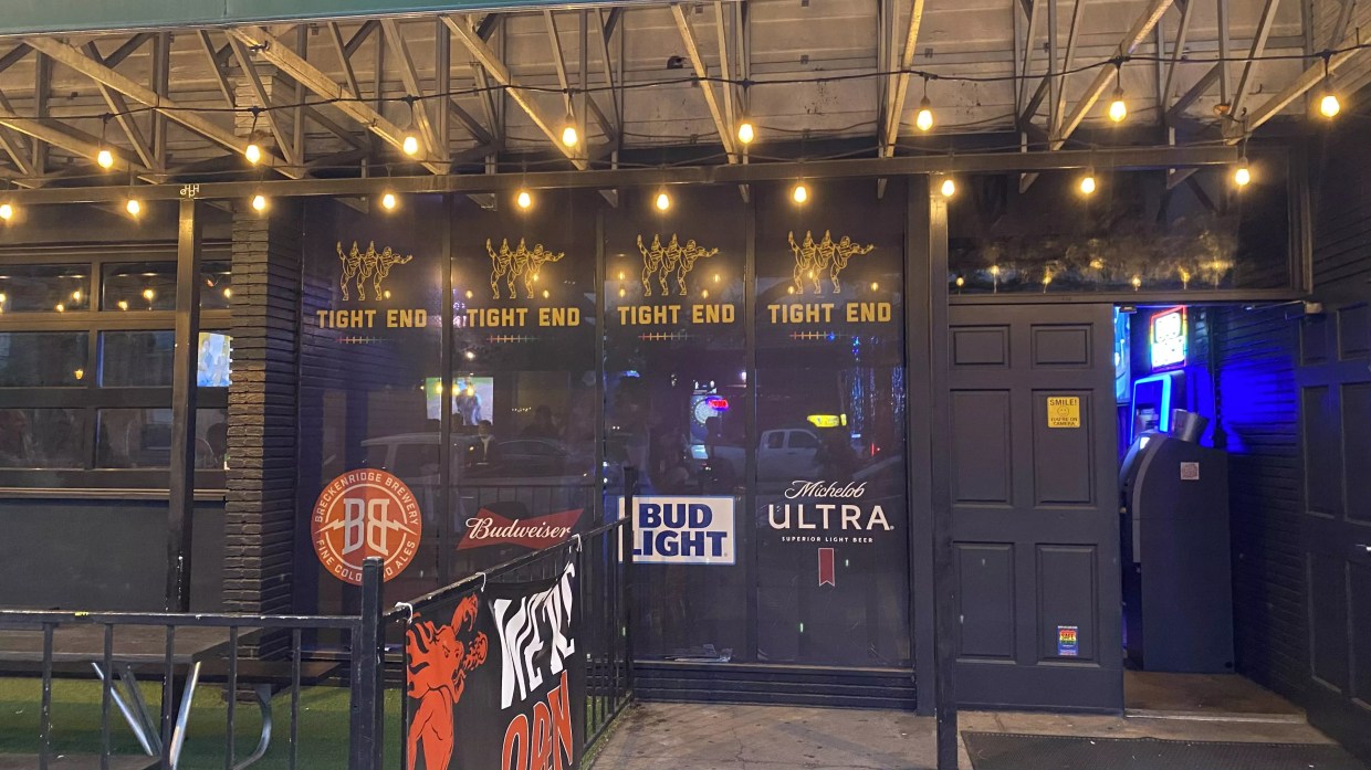 Tight End Is the Safe-Space Sports Bar We’ve All Been Waiting For