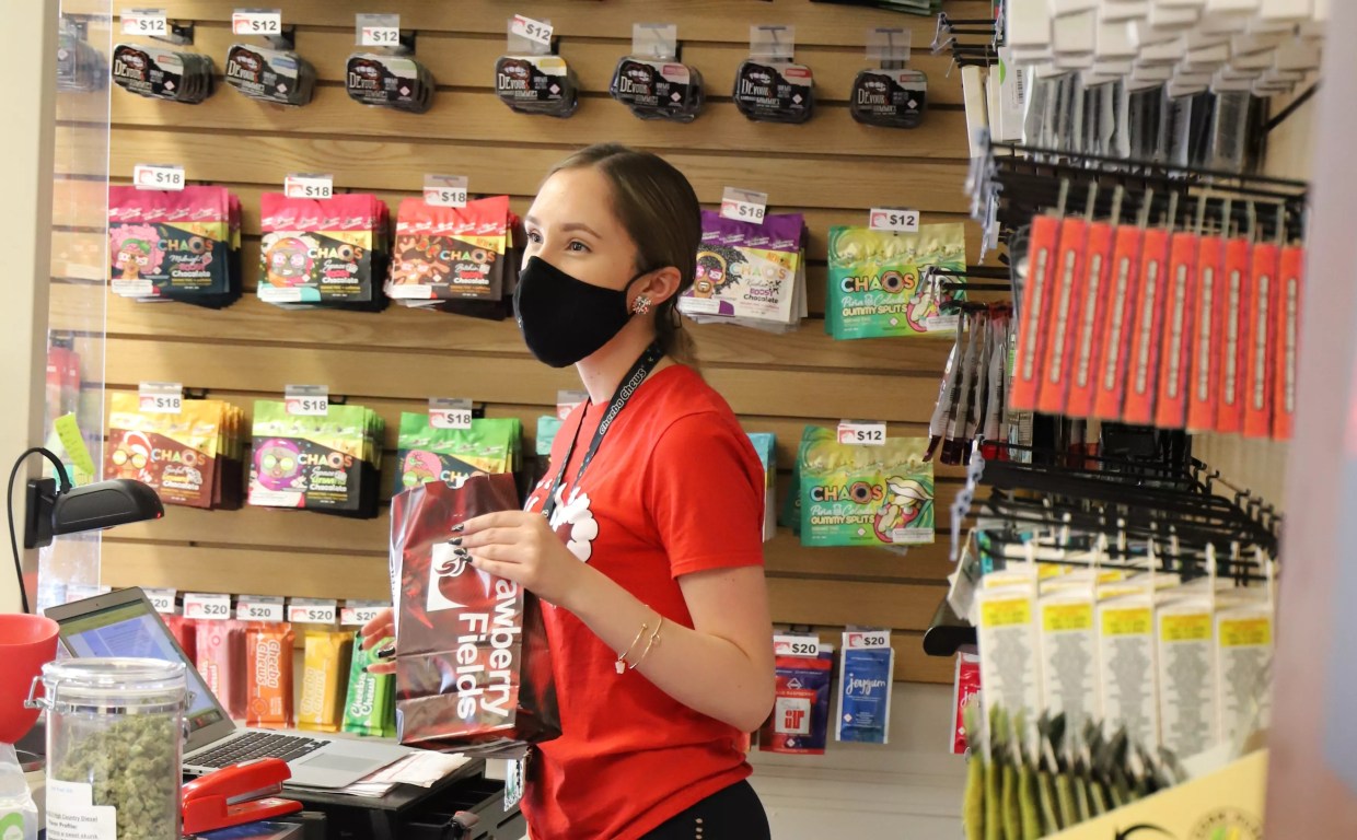 Five Things to Know Before Ordering Weed Delivery in Denver