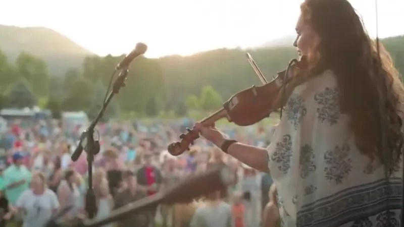 Another Outdoor Concert Declared a COVID Outbreak