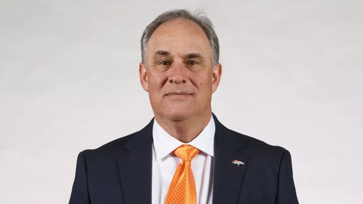 Why It Will Be So Hard for the Broncos to Fire Vic Fangio