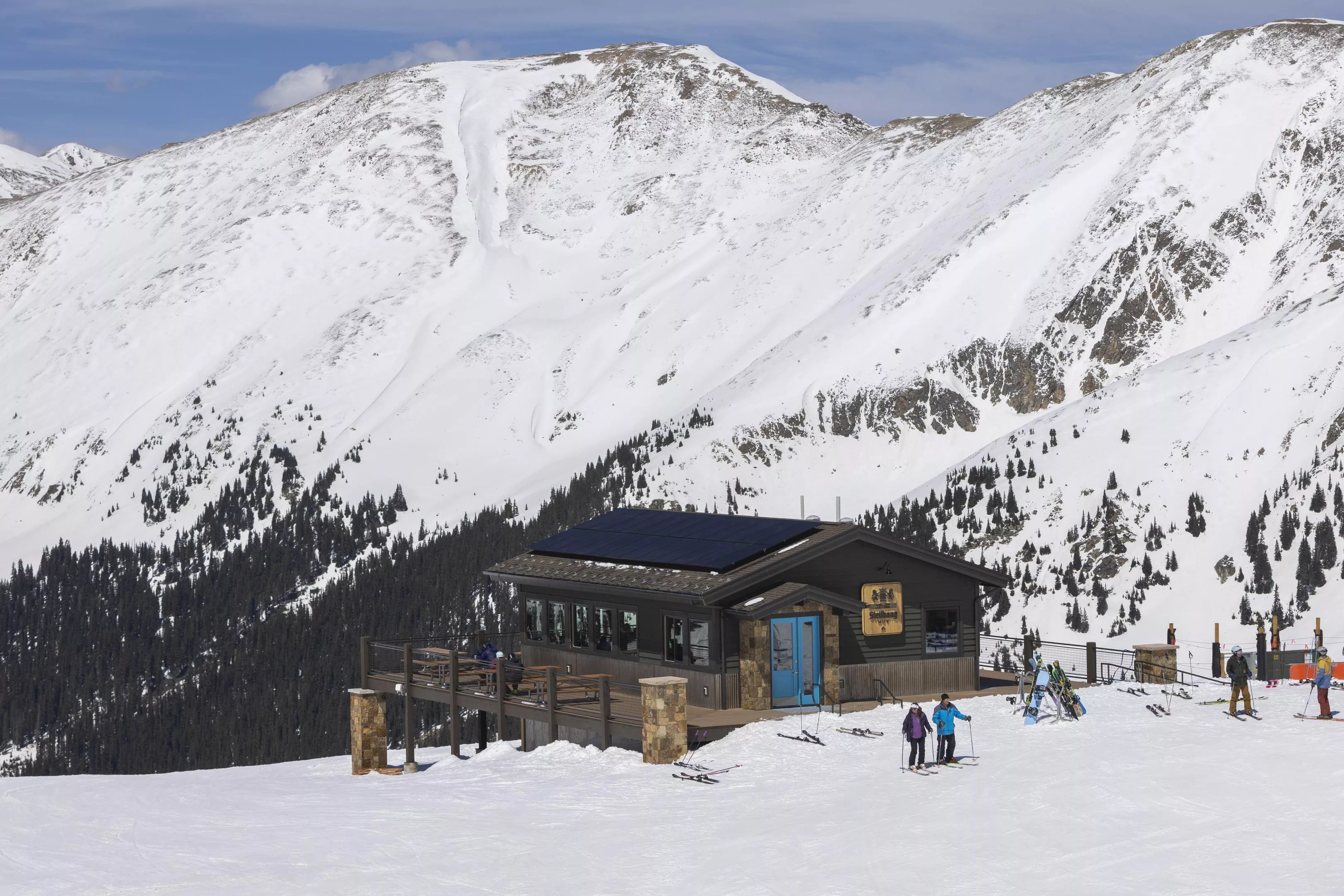 Lodge on a snowy mountain summit at Arapahoe Basin