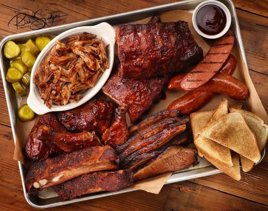 a platter of barbecue