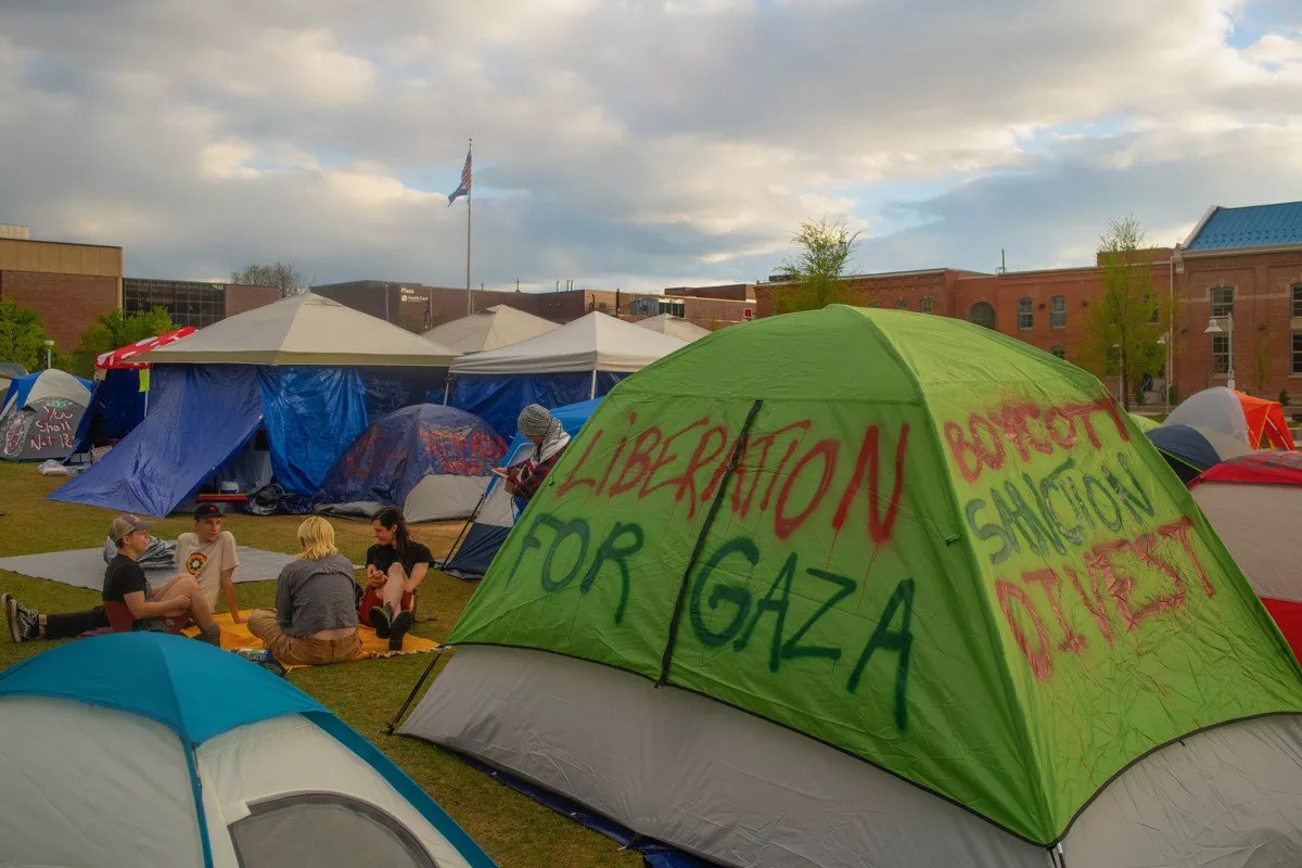 A tent with "Liberation for Gaza" at a college student protest