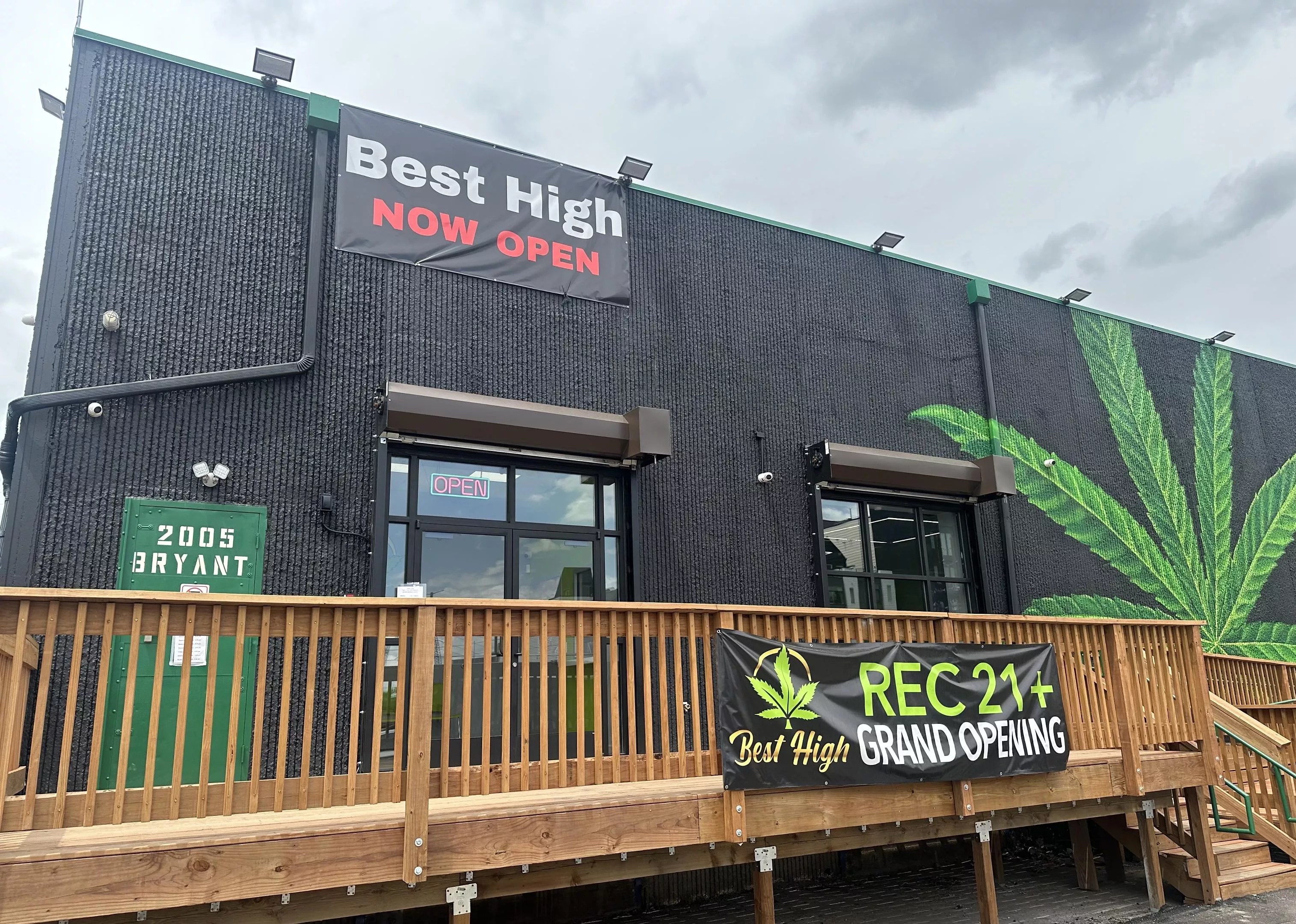 New dispensary open in Denver