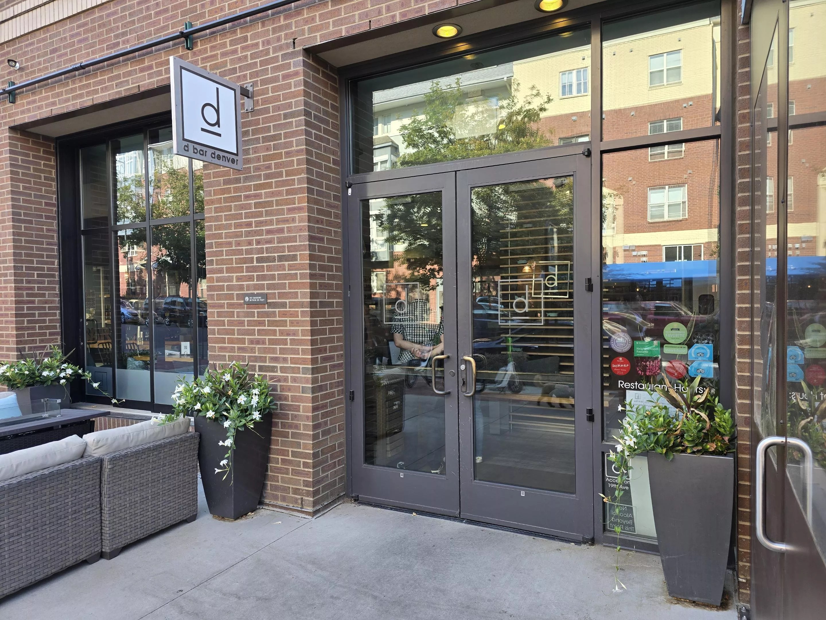 outside of storefront restaurant