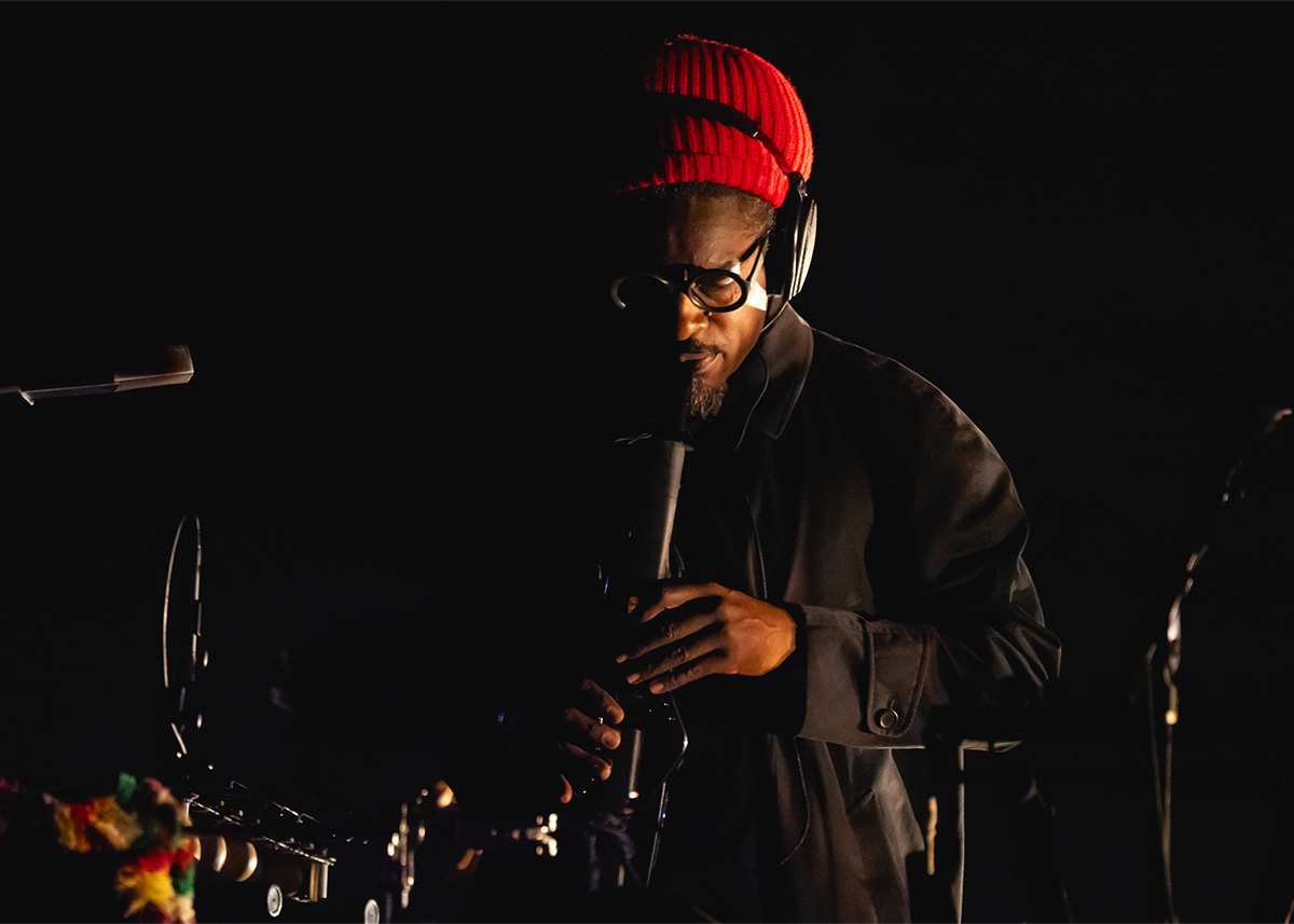 André 3000 performing on the <i>New Blue Sun</i> tour.