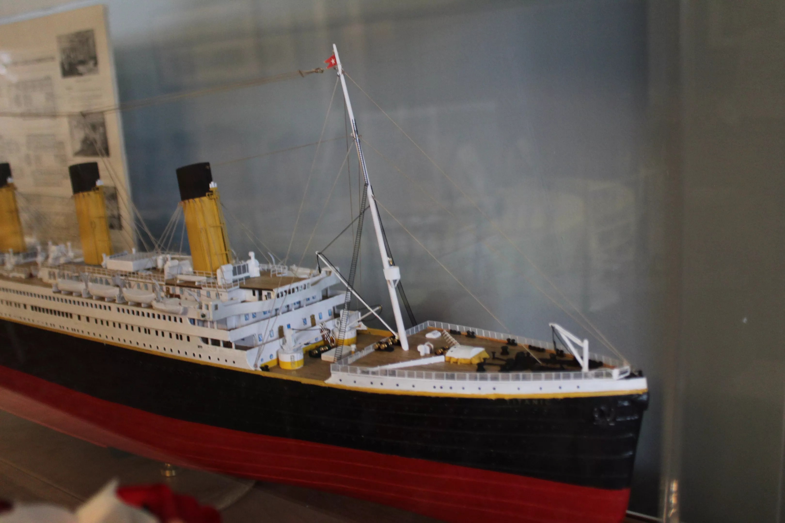 A Titanic replica