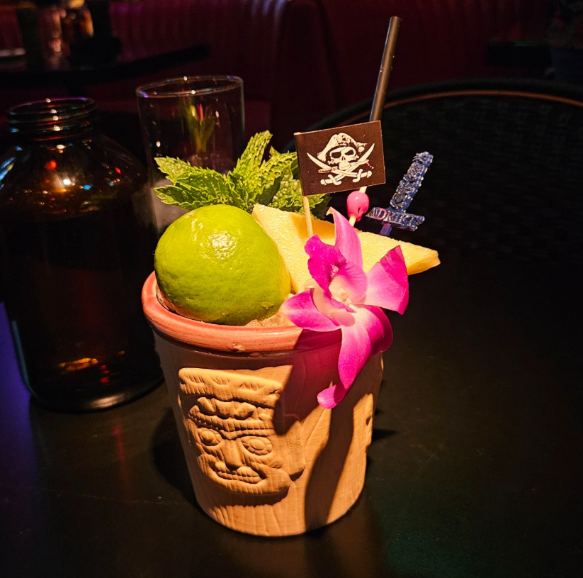 mai tai cocktail