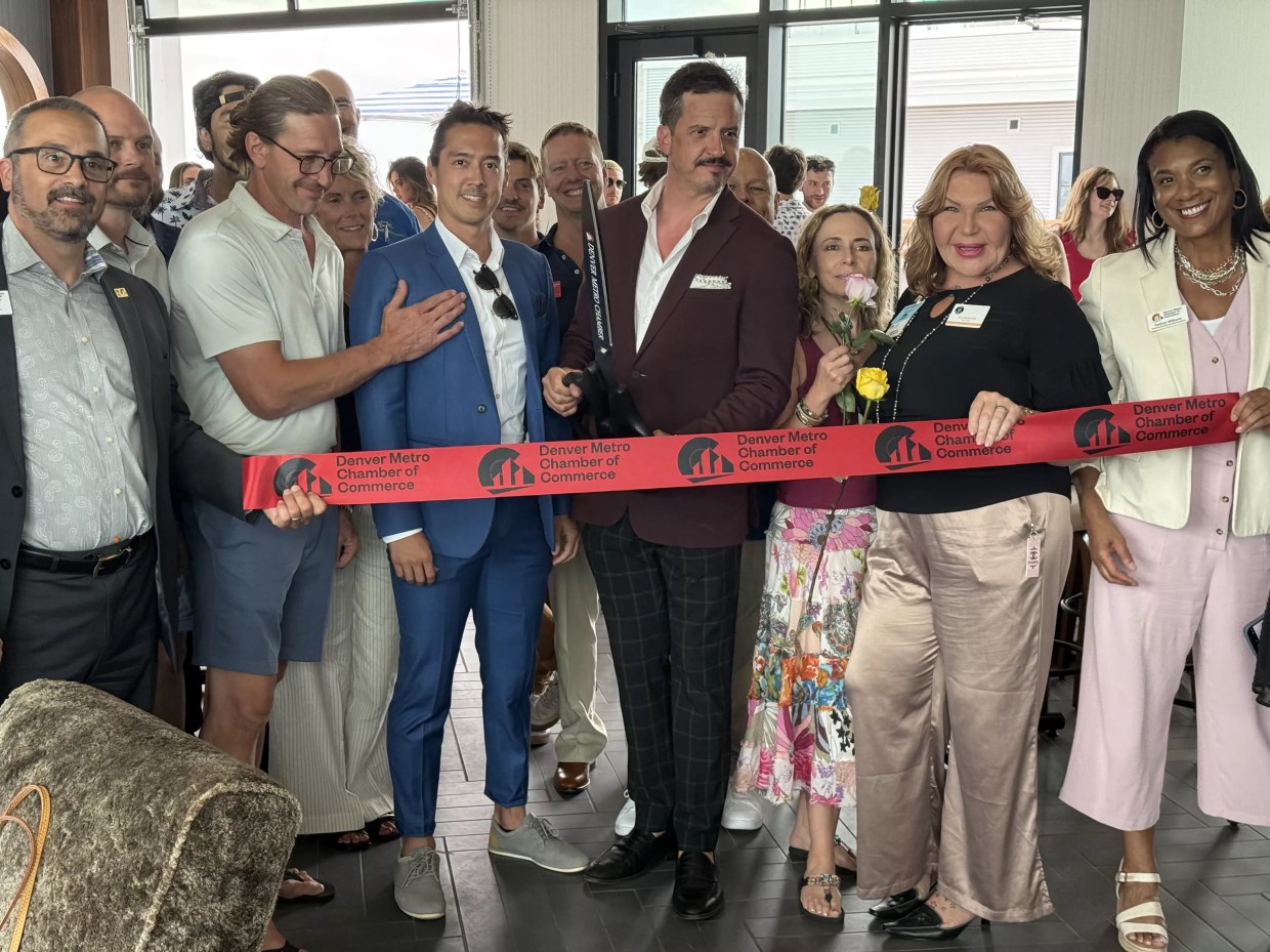 Rose & Thorn opening