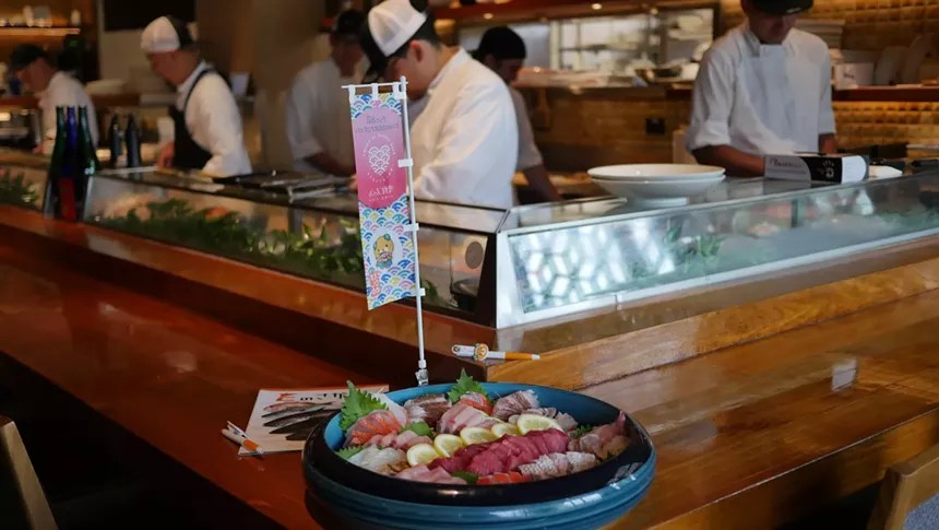 sushi chef and sushi