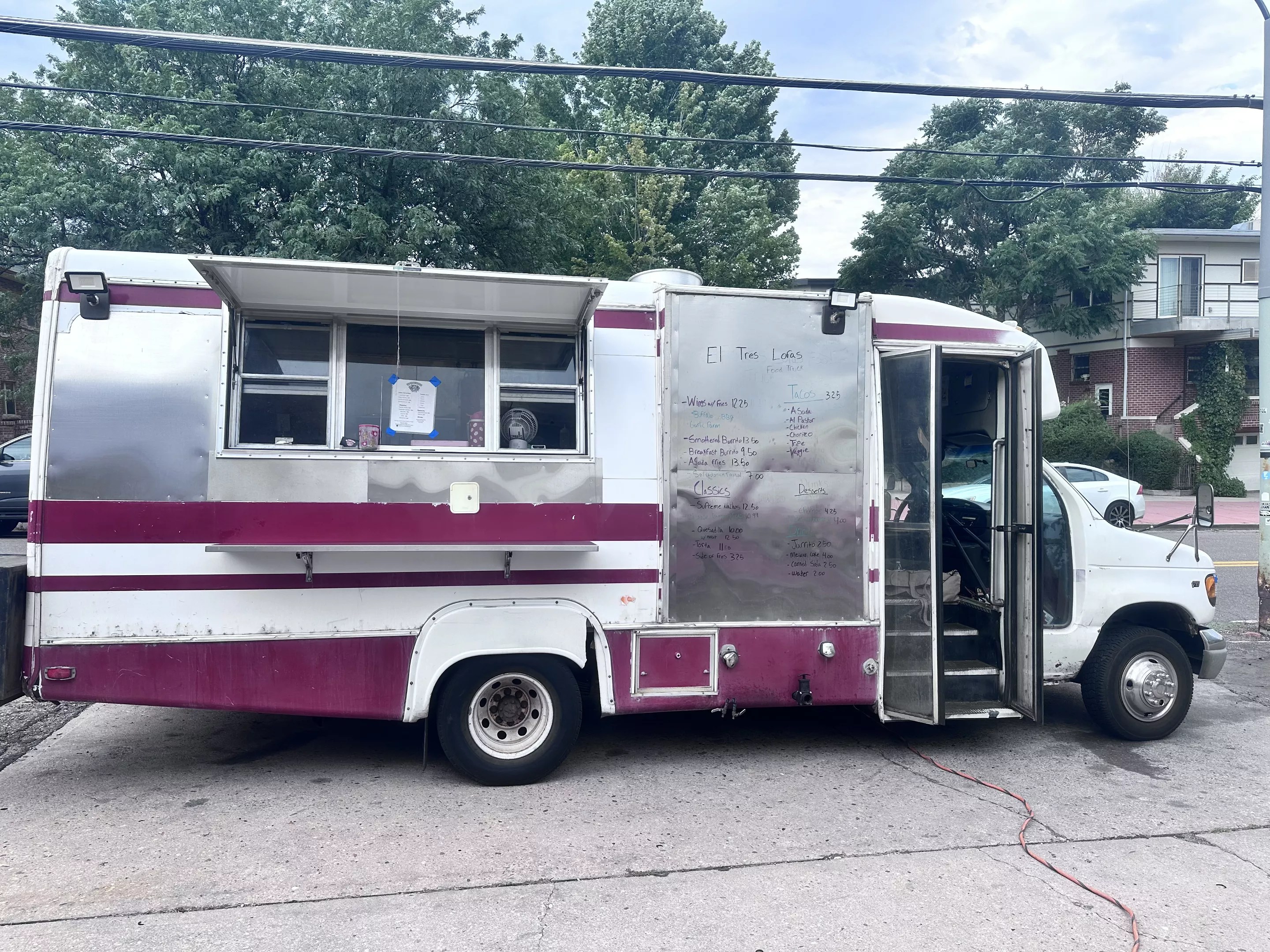 El Tres Loras food truck